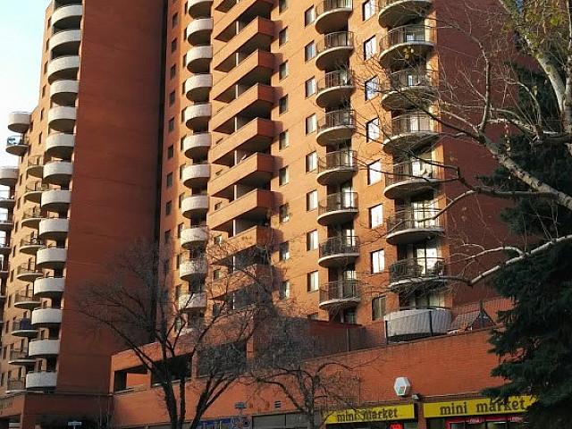 Condo for rent in Northwest, Alberta