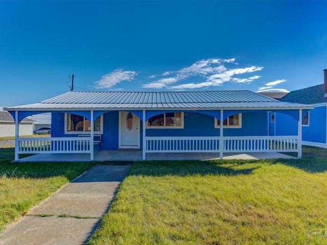 House for sale in Cedar Street, Helena