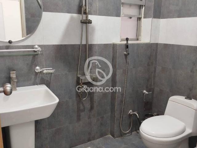 Apartment for sale in Gulshan-e-Iqbal Town, North Waziristan
