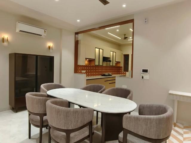Villa for sale in Deri