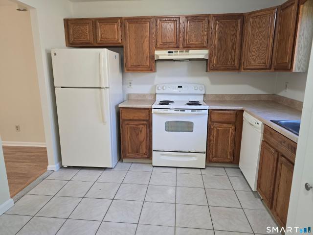 Condo for rent in North Haven, Connecticut