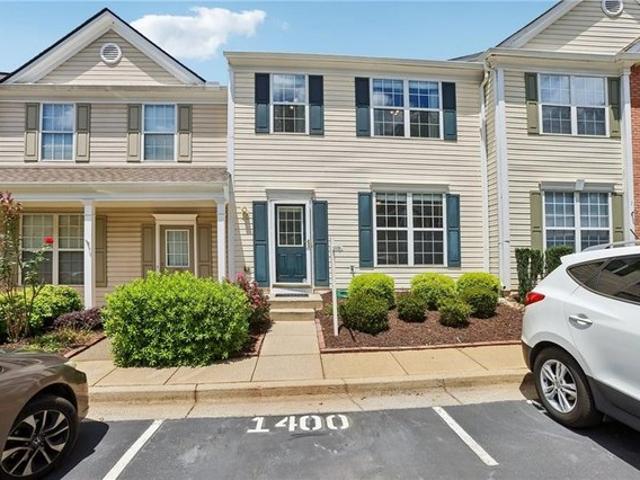 Townhouse for sale in Alpharetta, Georgia