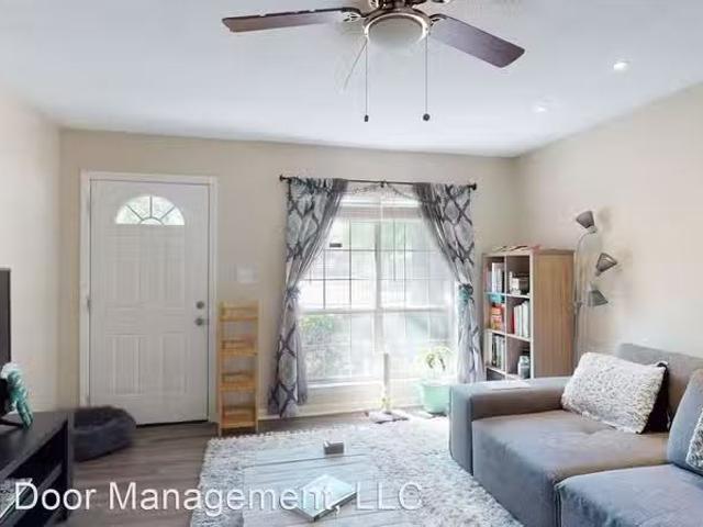 House for rent in Savannah