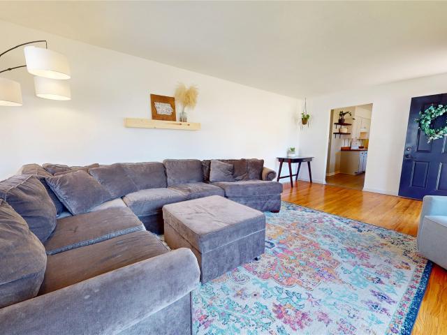House for sale in Linn, Iowa