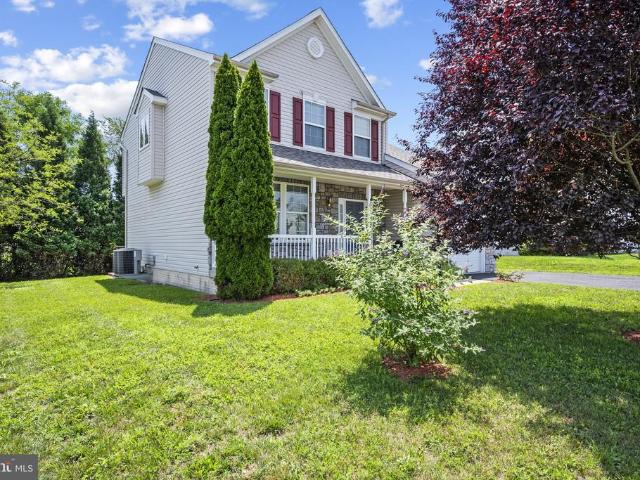 House for sale in Falling Waters, West Virginia
