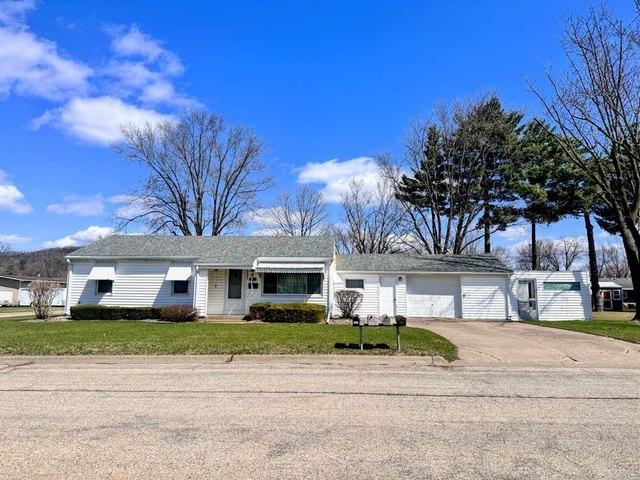 House for sale in Prairie Du Chien, Wisconsin