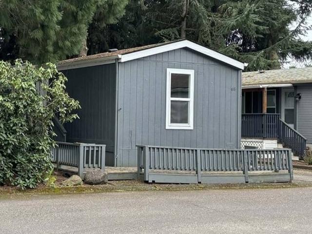 House for sale in Oregonia