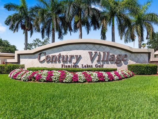 Condo for sale in Pembroke Pines, Florida