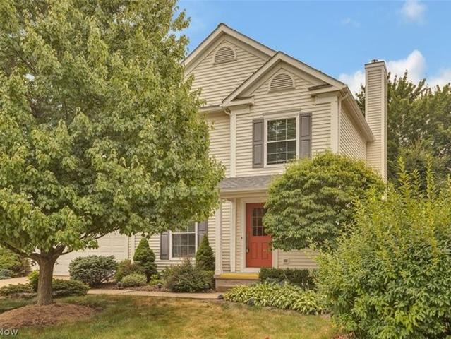 House for sale in Summit, Ohio