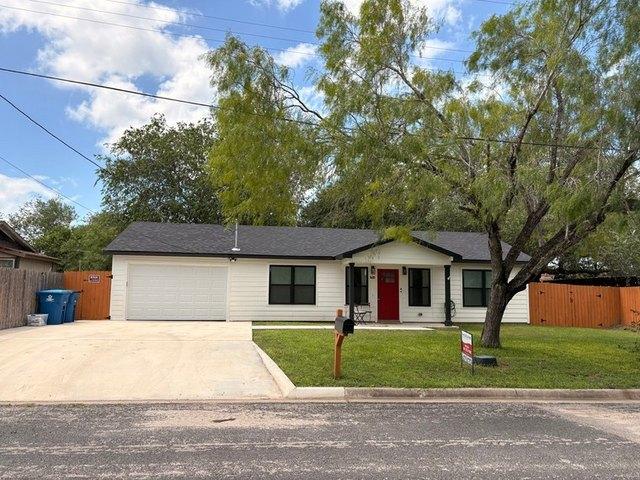 House for sale in Bee, Texas