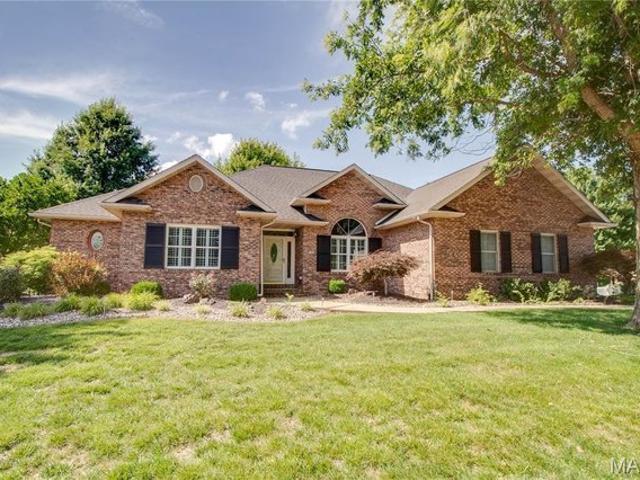 House for sale in Godfrey, Illinois