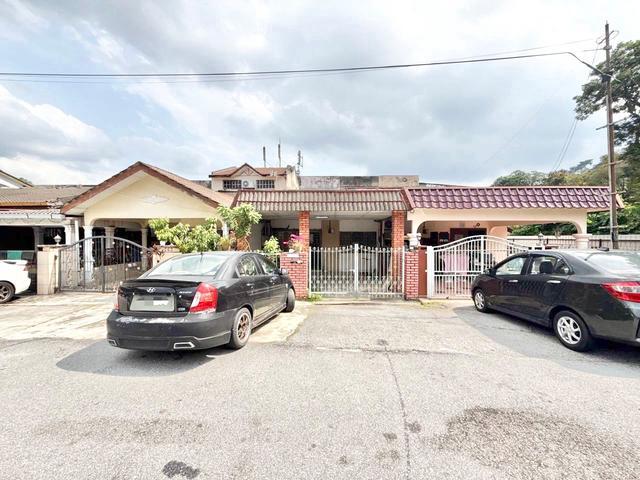 Terraced House for sale in Country Heights Damansara, Kuala Lumpur
