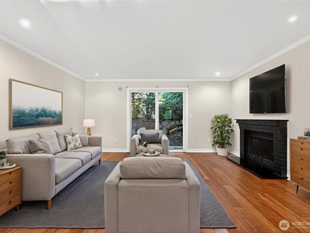 Condo for sale in Woodinville, Washington