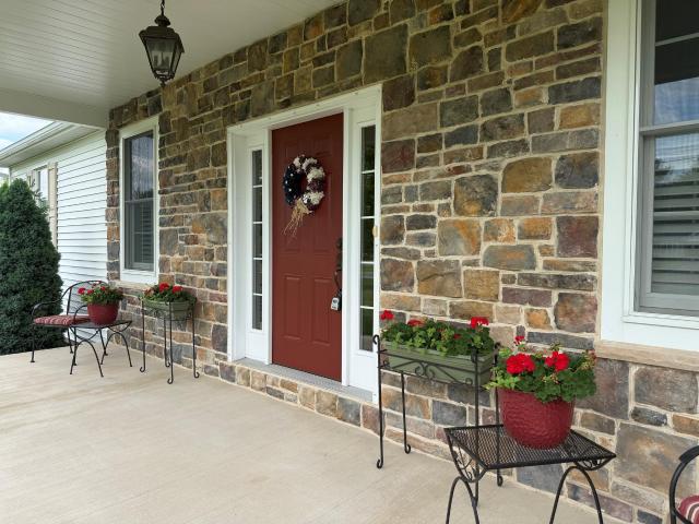 House for sale in Beaver Springs, Pennsylvania