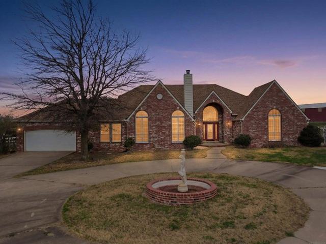 Farm for sale in Kellyville, Oklahoma