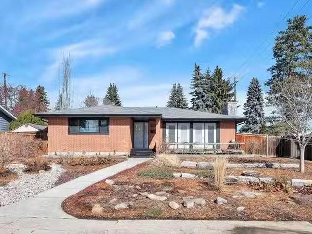 House for sale in Wedgewood, Alberta