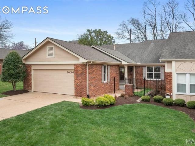 Condo for sale in Chesterfield Condo for sale in Chesterfield