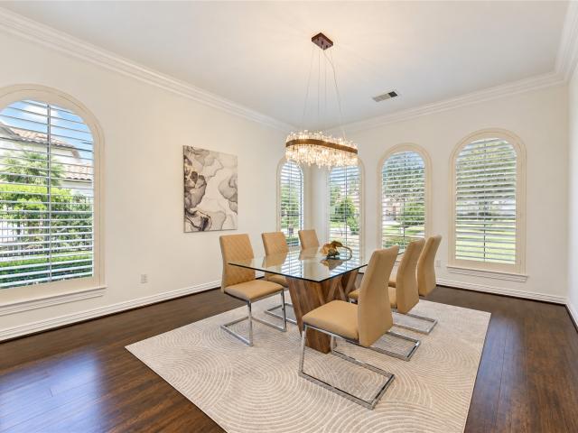 House for sale in Lakes of Parkway, Houston