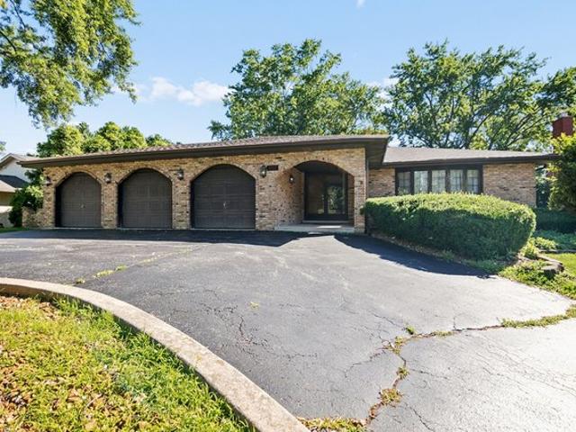 House for sale in Homer Glen, Illinois