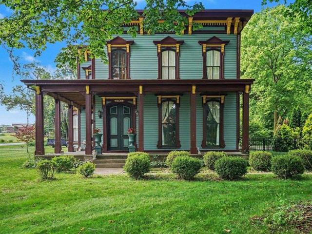 House for sale in Mishawaka, Indiana