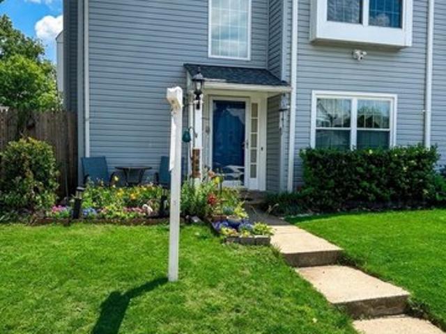 Townhouse for sale in Virginia