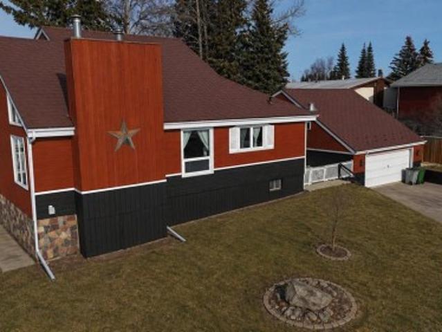 House for sale in Edson, Alberta