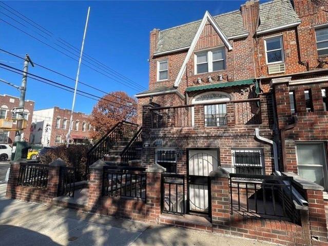 House for sale in Arverne, New York