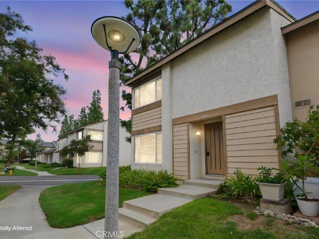 Townhouse for sale in La Habra, Orange County