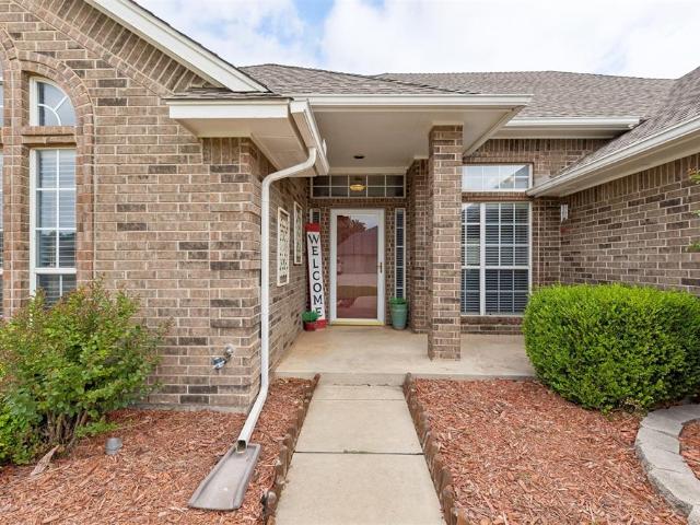 House for sale in Mustang, Oklahoma