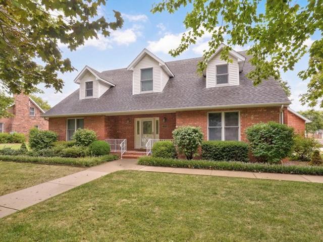House for sale in Barry, Missouri