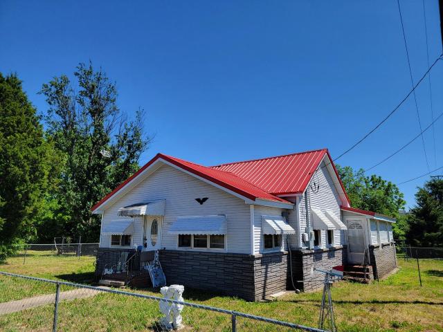 House for sale in Barry, Missouri