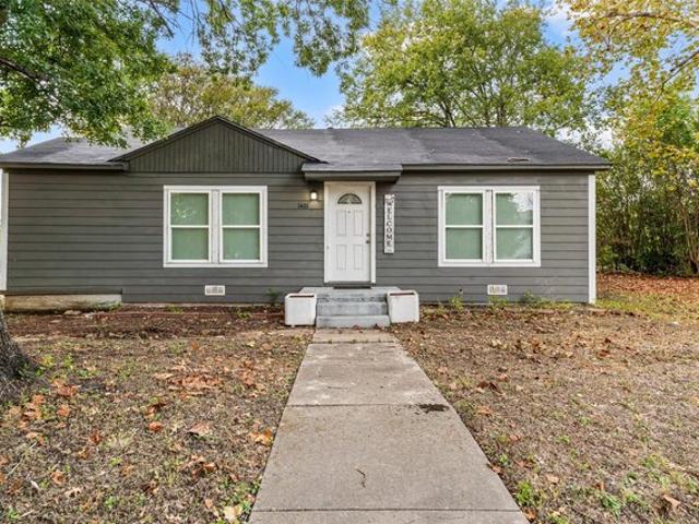 House for sale in Mart, Texas