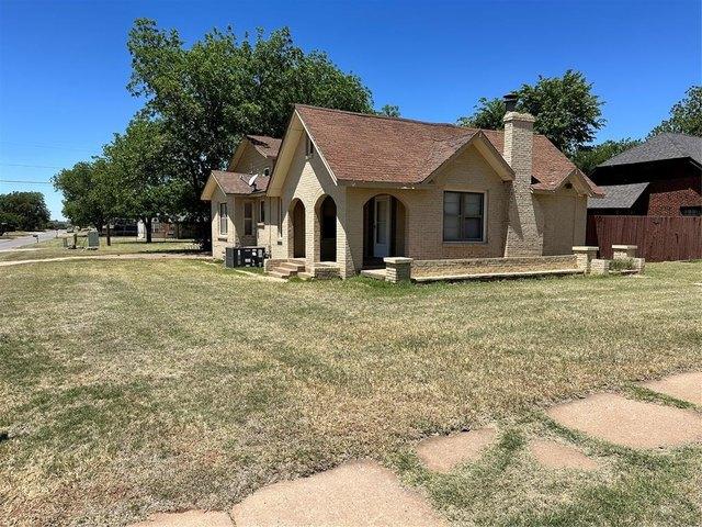 House for sale in Sayre, Oklahoma