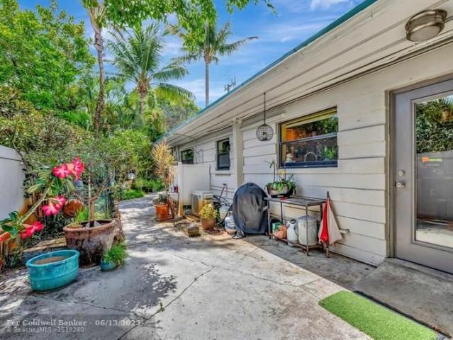 Duplex for sale in Fort Lauderdale