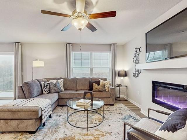 Townhouse for sale in West Des Moines, Iowa