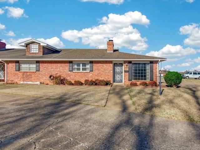 Condo for sale in Bartlesville, Oklahoma