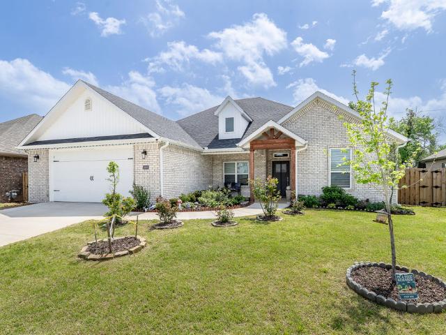 House for sale in Centerton, Benton County
