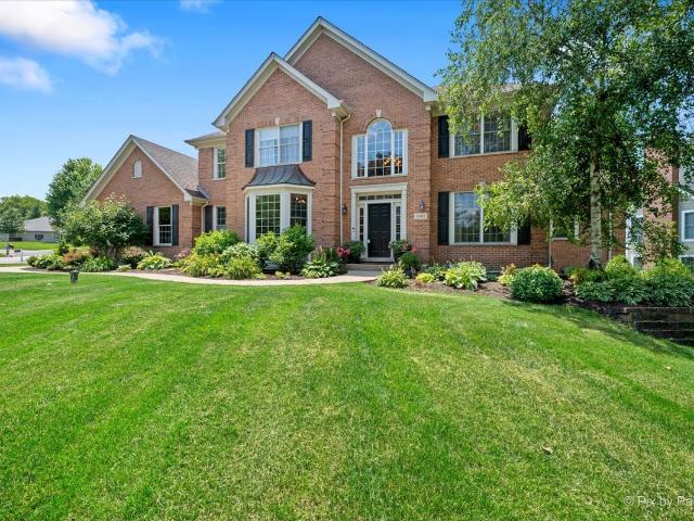 House for sale in Mchenry, Illinois