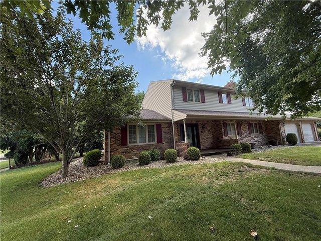 House for sale in Mattoon, Coles County