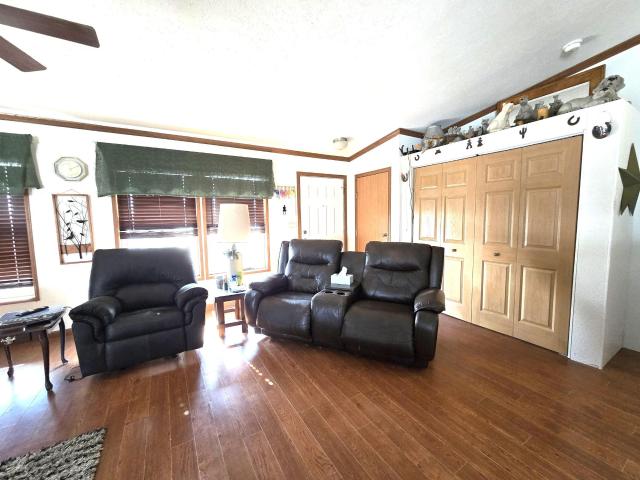 House for sale in Raymond, Minnesota