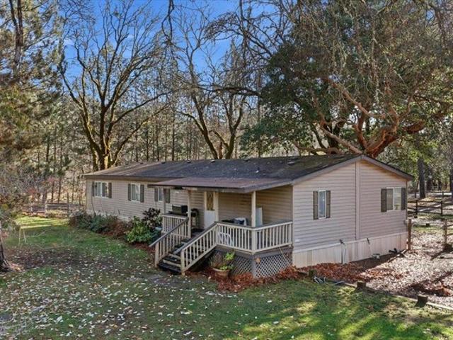 House for sale in Oregonia