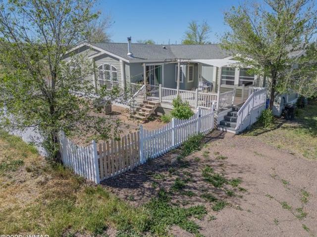 House for sale in Navajo, Arizona