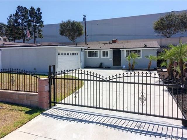 House for sale in La Mirada, California