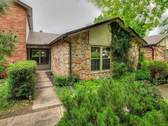 Townhouse for sale in Edmond, Oklahoma