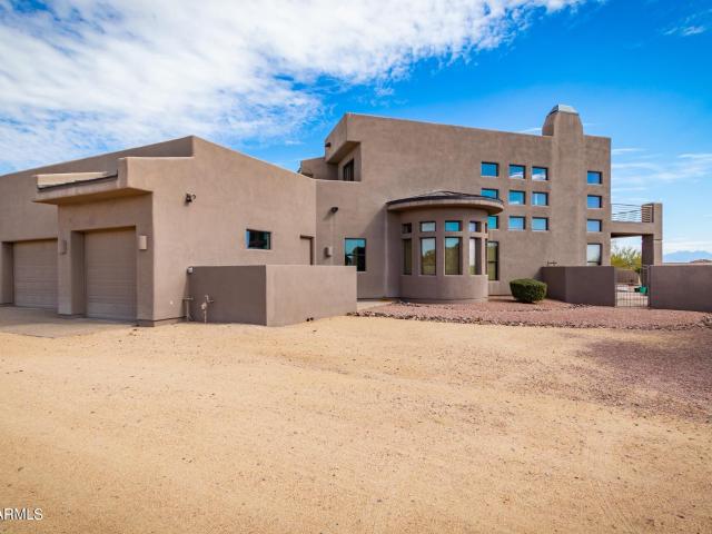 House for sale in Scottsdale, Arizona