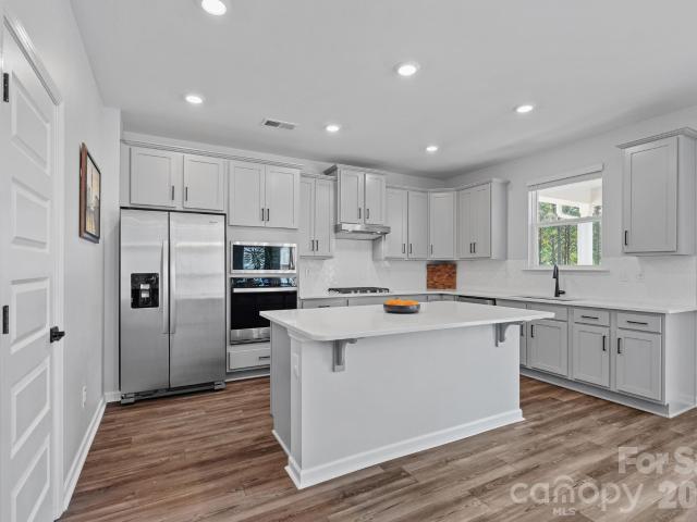 House for sale in Mecklenburg, North Carolina