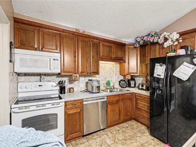 Townhouse for sale in Grandview, Missouri