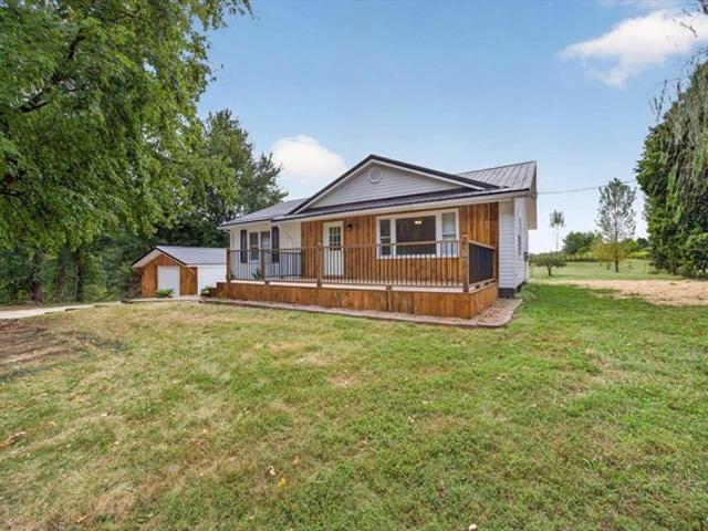 House for sale in Odon, Daviess County