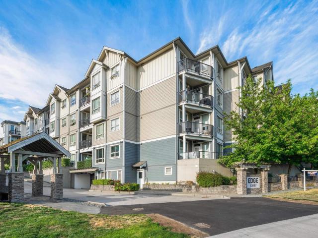 Apartment for sale in Surrey, British Columbia