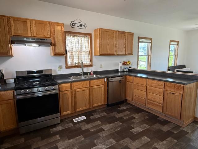 House for sale in Belle Plaine, Iowa